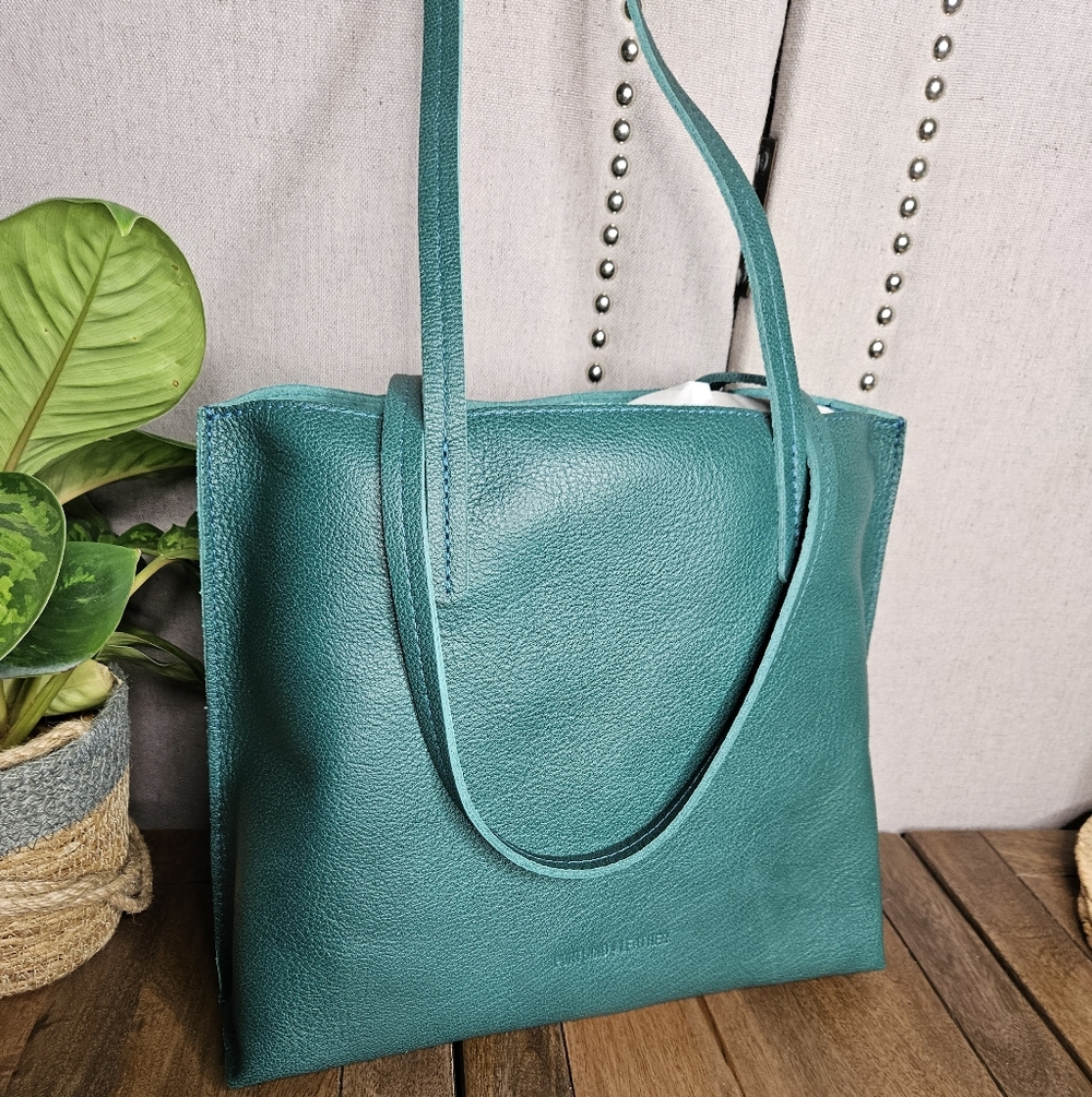 Portland Leather Goods Medium August Seaglass - Picture 3 of 9